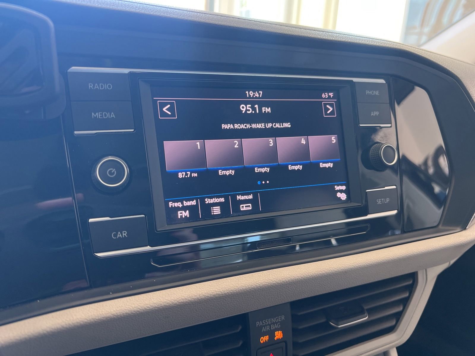 Used 2019 Volkswagen Jetta SE image 15