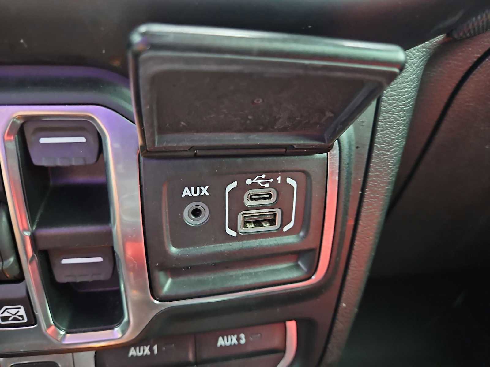 Used 2020 Jeep Wrangler Unlimited Rubicon image 32