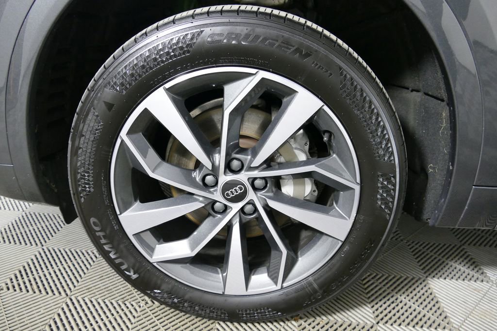Used 2023 Audi Q5 2.0T Premium Plus w/ Premium Plus Package image 26