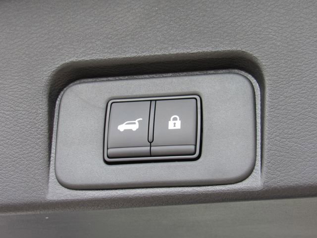 New 2026 Nissan Rogue SV FWD image 6