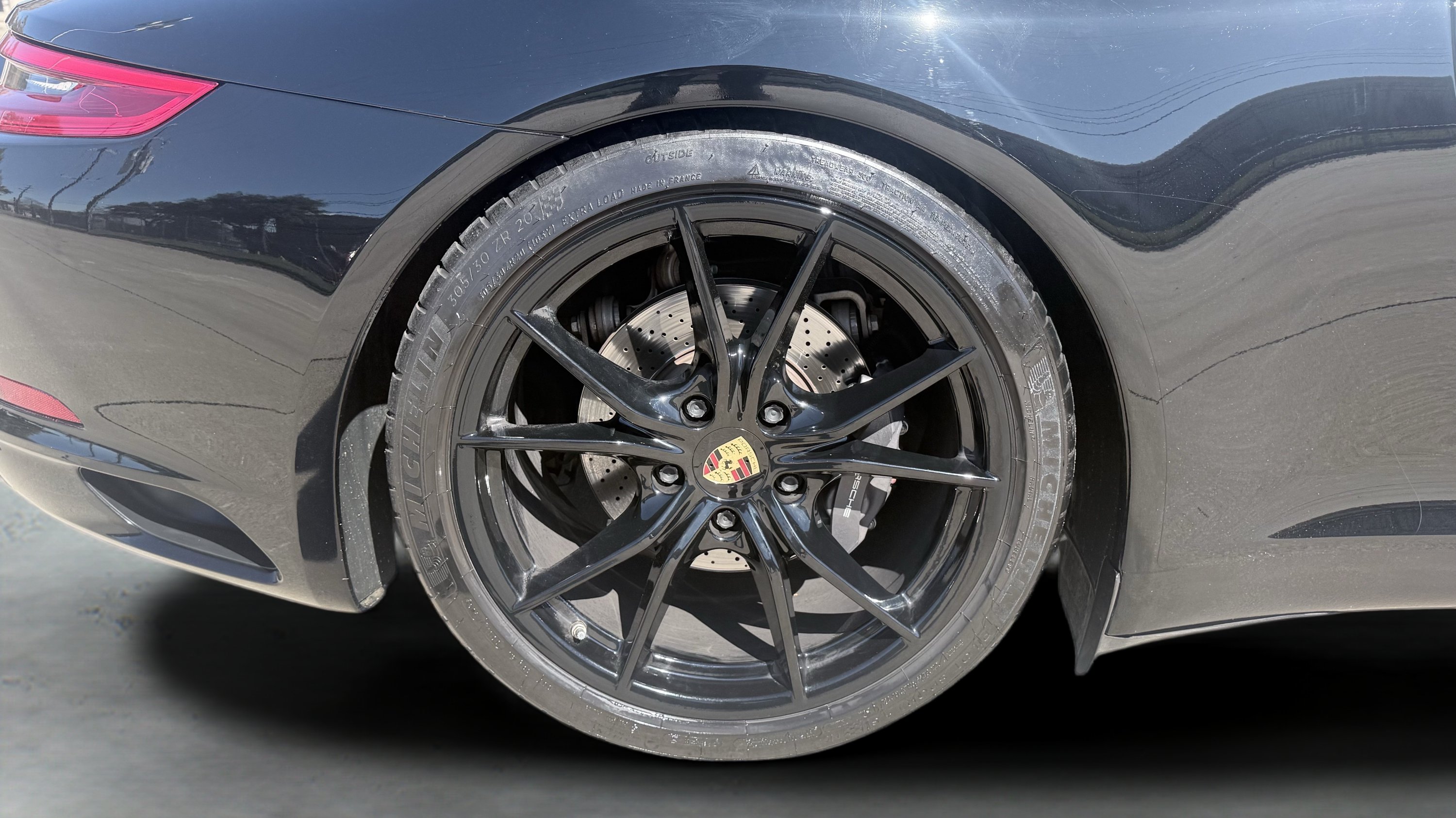 Used 2018 Porsche 911 Carrera RWD image 14