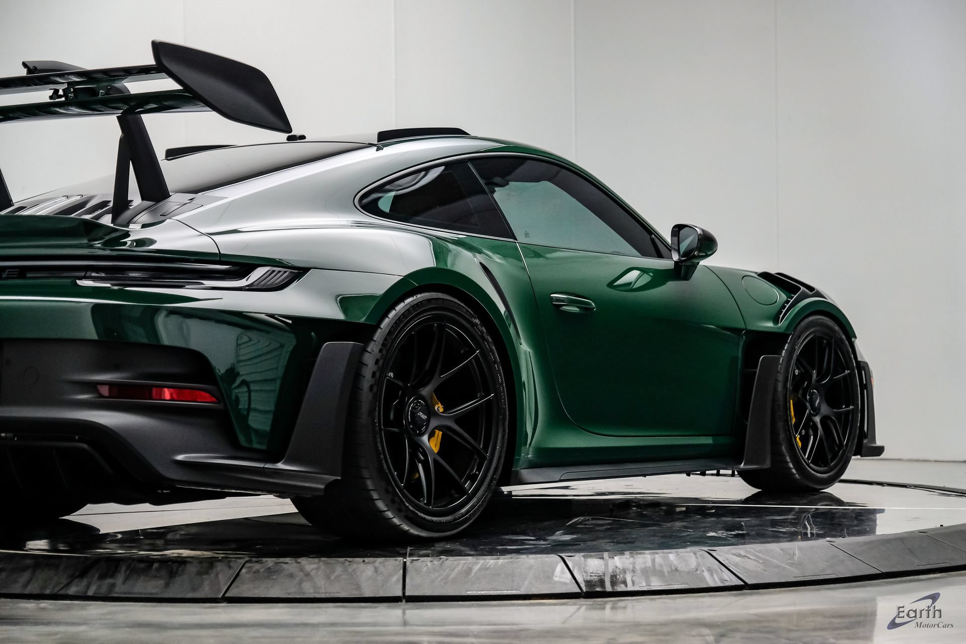 Used 2025 Porsche 911 GT3 RS RWD image 26