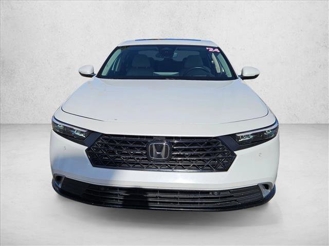 Used 2024 Honda Accord Touring image 2