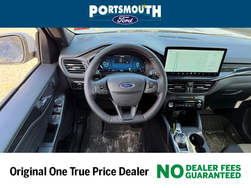 Used 2025 Ford Escape ST-Line Select w/ Tech Pack #2 image 7