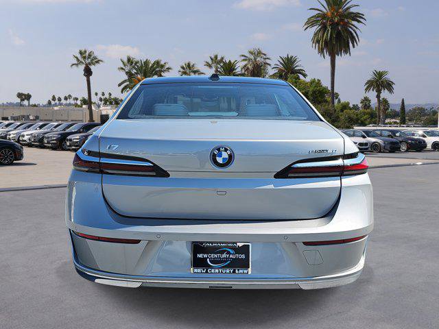 New 2025 BMW i7 eDrive50 image 6