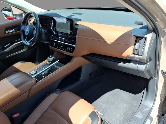 Certified 2023 Nissan Pathfinder Platinum AWD/4WD image 13