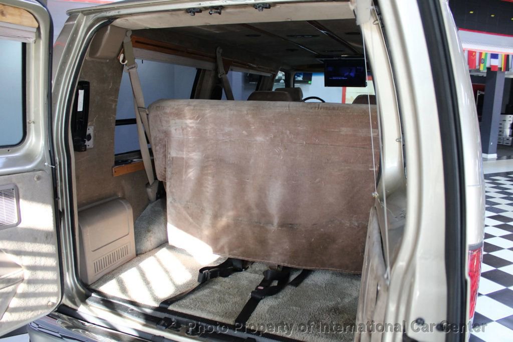 Used 2000 Ford E-150 and Econoline 150 image 20
