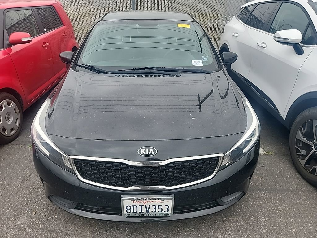 Used 2017 Kia Forte LX FWD image 2