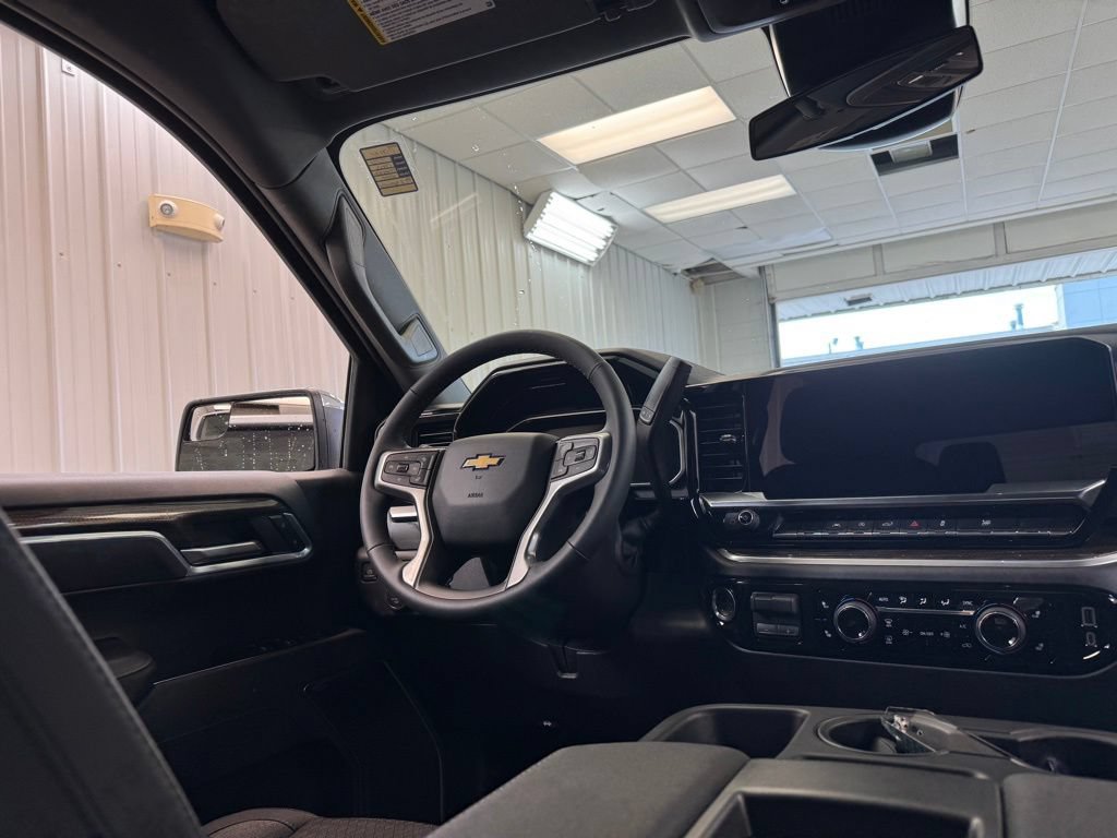 New 2026 Chevrolet Silverado 1500 LT AWD/4WD image 22