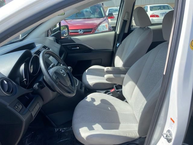 Used 2012 MAZDA MAZDA5 Sport FWD image 9