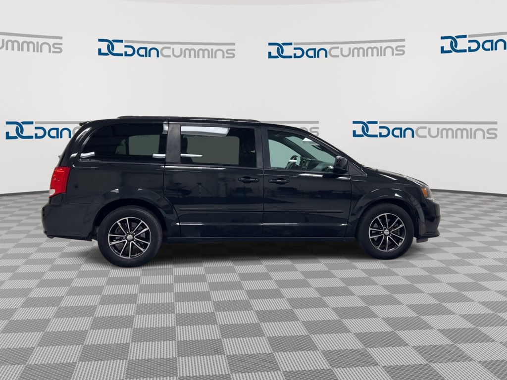 Used 2017 Dodge Grand Caravan GT FWD image 9