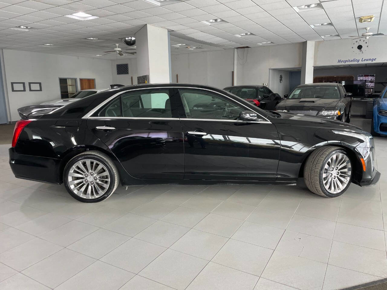 Used 2019 Cadillac CTS Luxury image 8