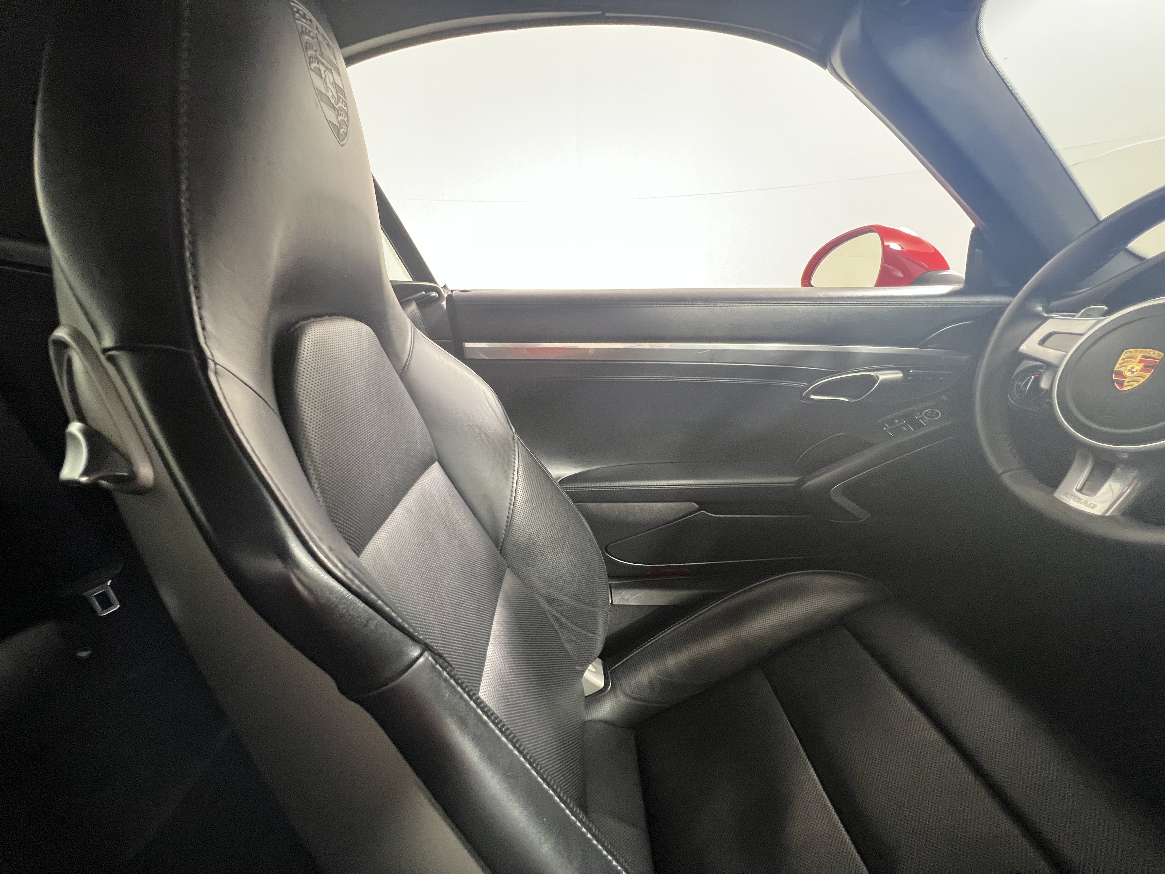 Certified 2015 Porsche 911 4 Cabriolet AWD/4WD image 17