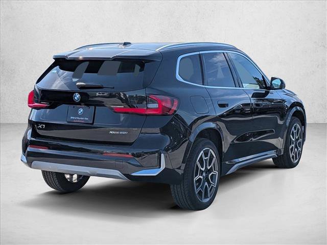 New 2026 BMW X1 xDrive28i w/ Technology Package AWD/4WD image 2
