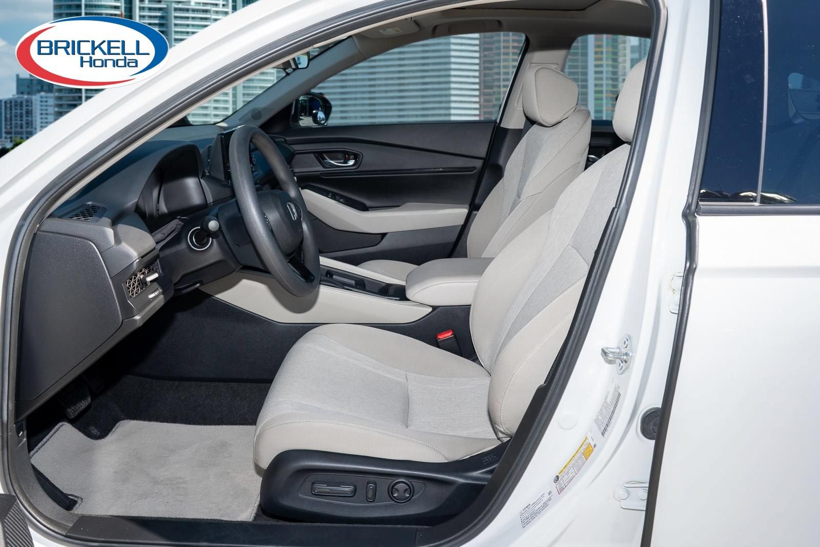 Certified 2023 Honda Accord EX image 17