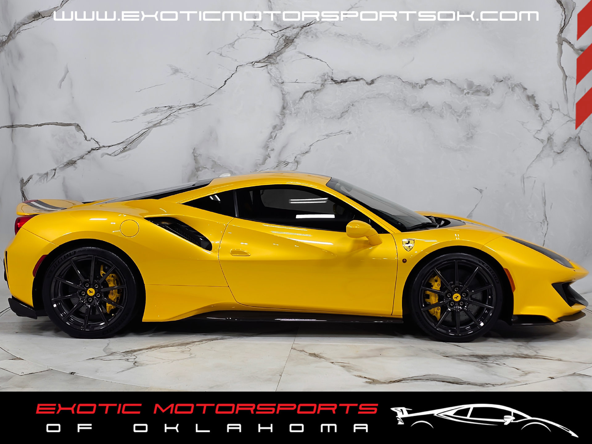 Used 2020 Ferrari 488 Pista Coupe RWD image 9