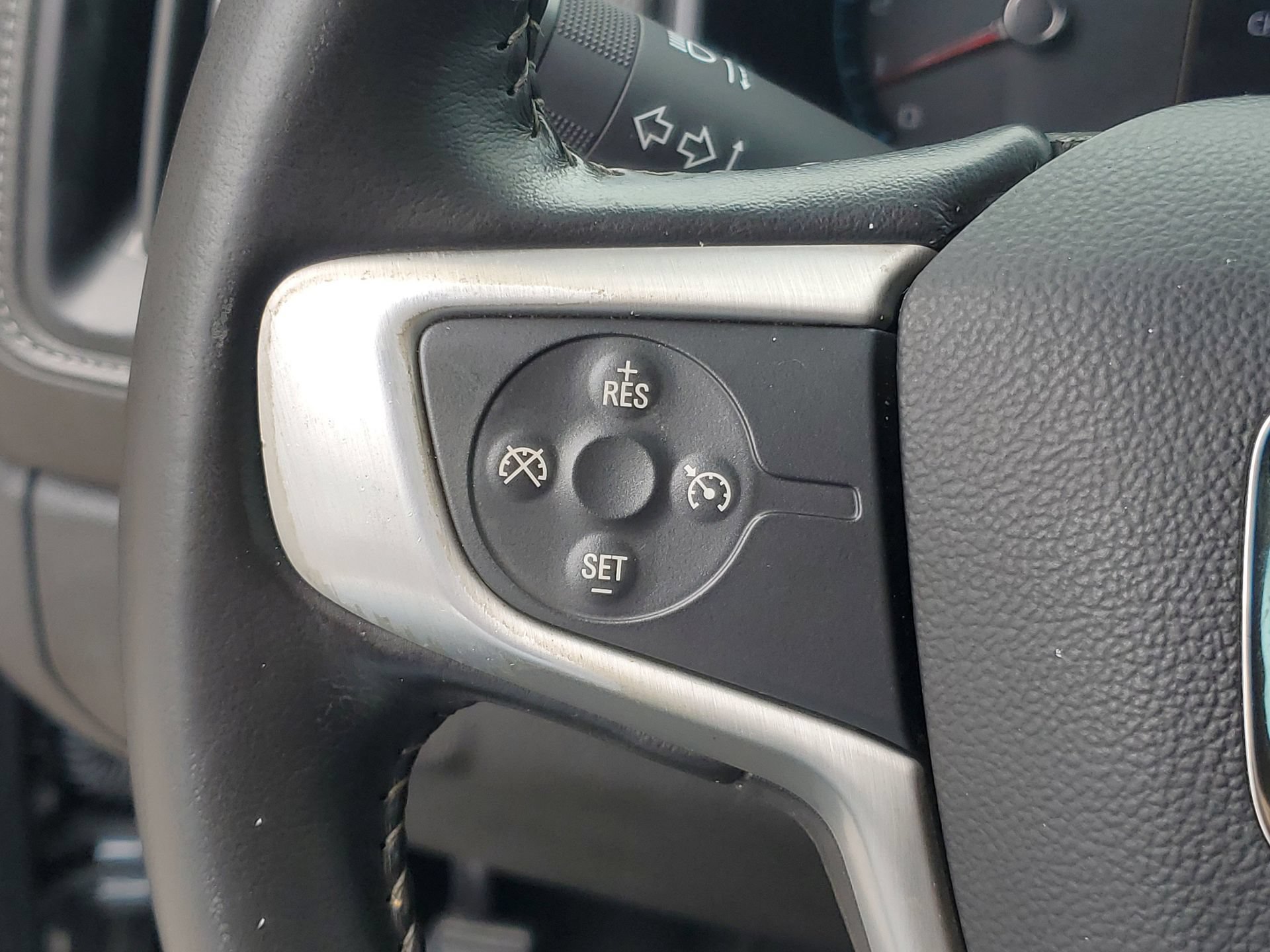 Used 2019 GMC Canyon SLE w/ Elevation Edition RWD image 21