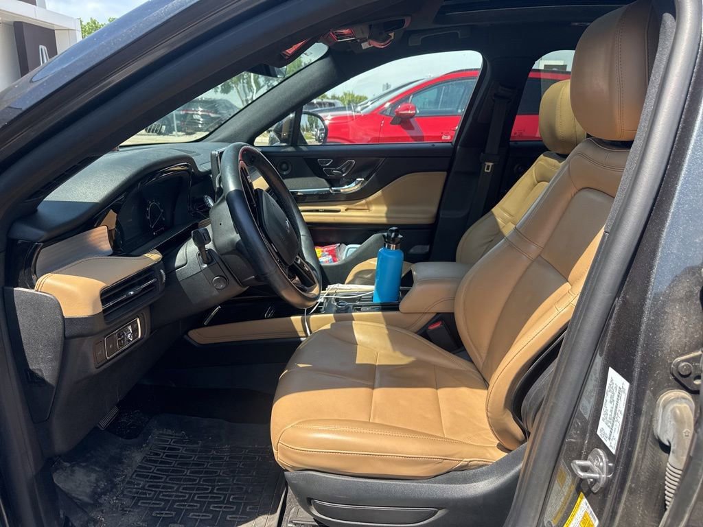 Used 2020 Lincoln Corsair Reserve w/ Equipment Group 201A AWD/4WD image 7