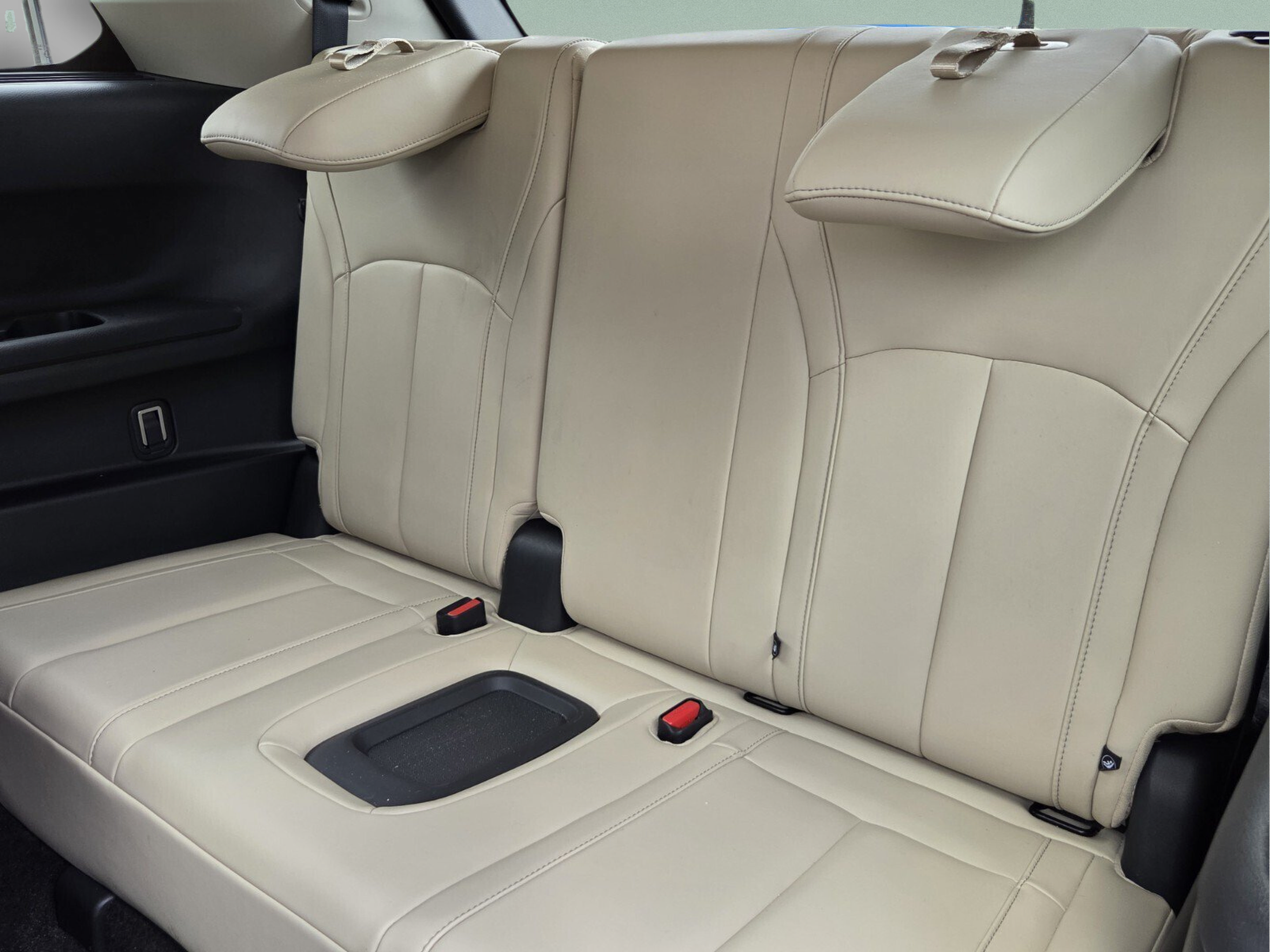 Used 2024 INFINITI QX60 Luxe FWD image 9