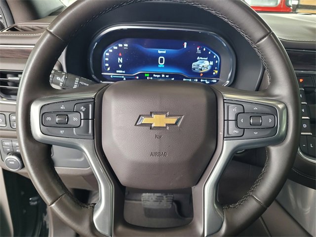 Used 2024 Chevrolet Suburban LT image 24