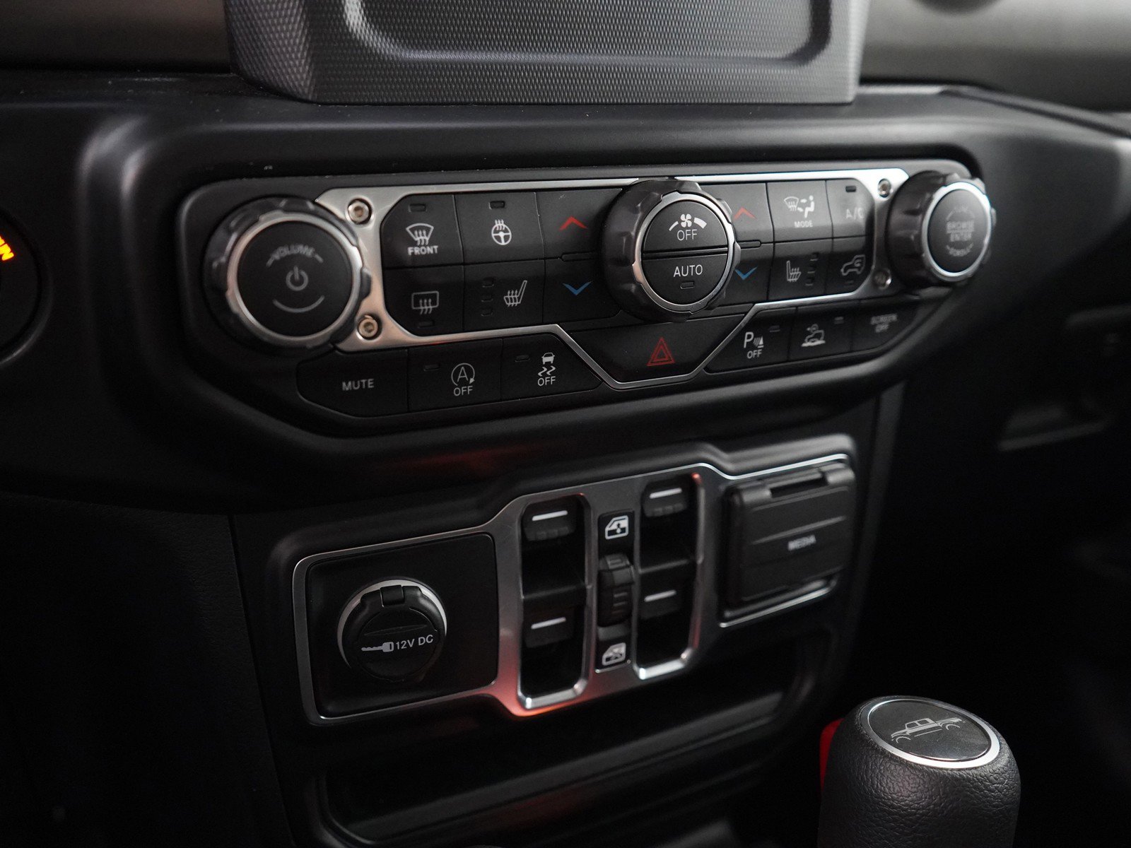 Used 2021 Jeep Gladiator Sport image 21