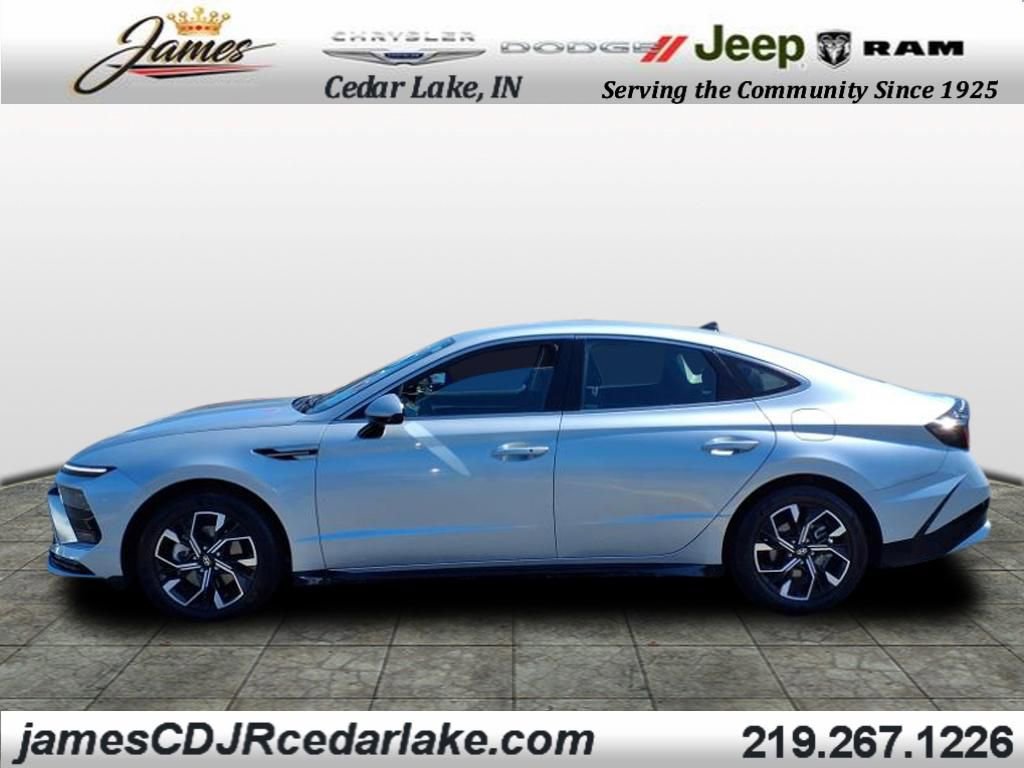 Used 2025 Hyundai Sonata SEL image 2