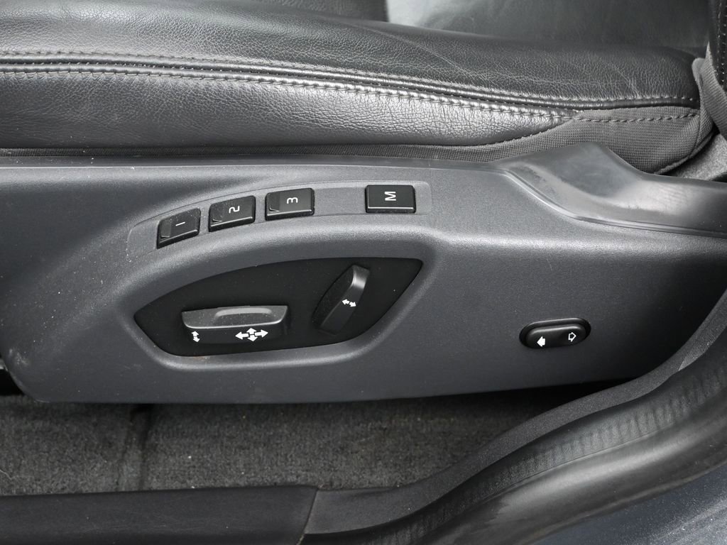 Used 2017 Volvo XC60 T5 Inscription w/ Preferred Option Package image 19