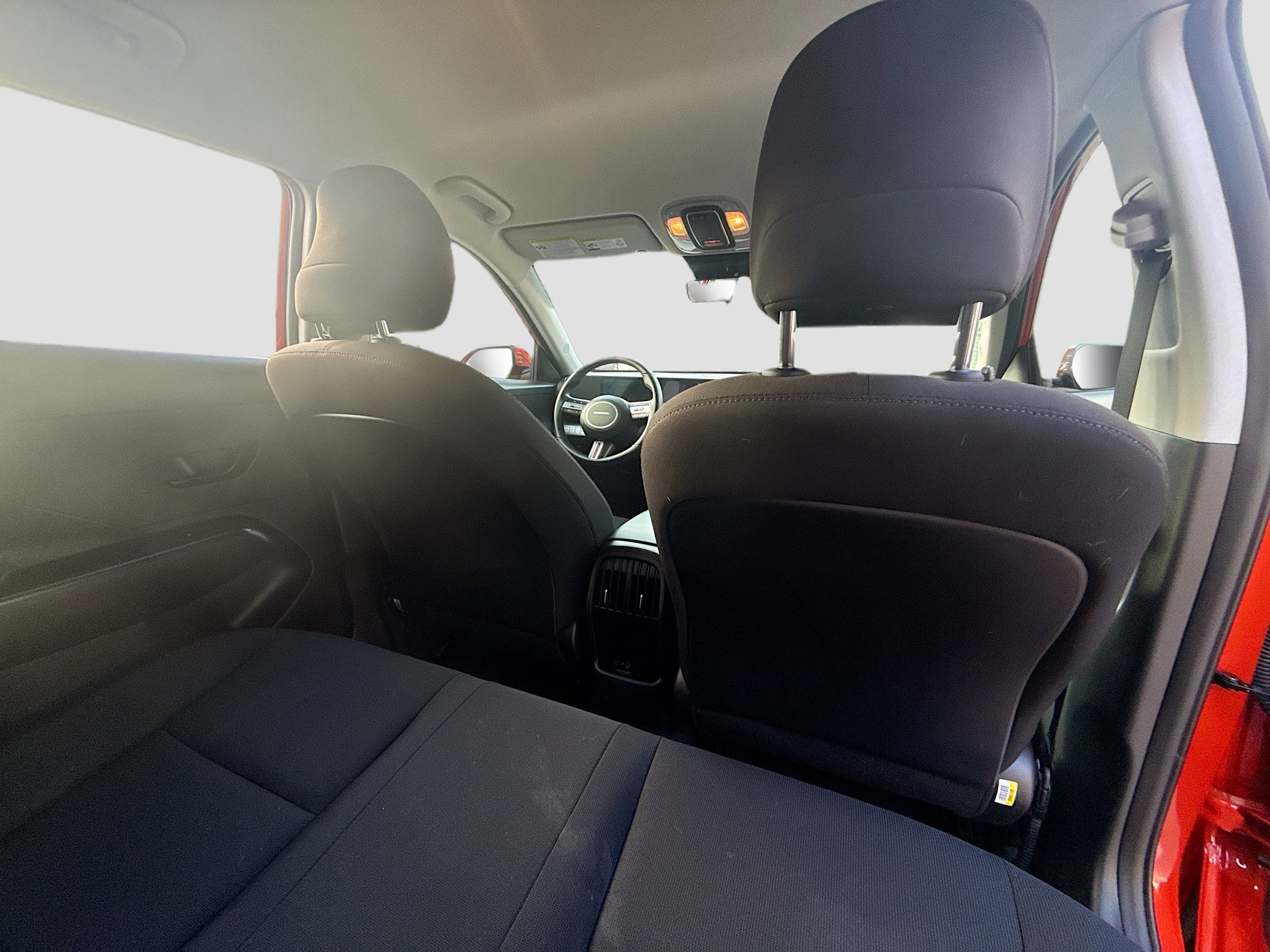 Used 2025 Hyundai Kona SEL image 25