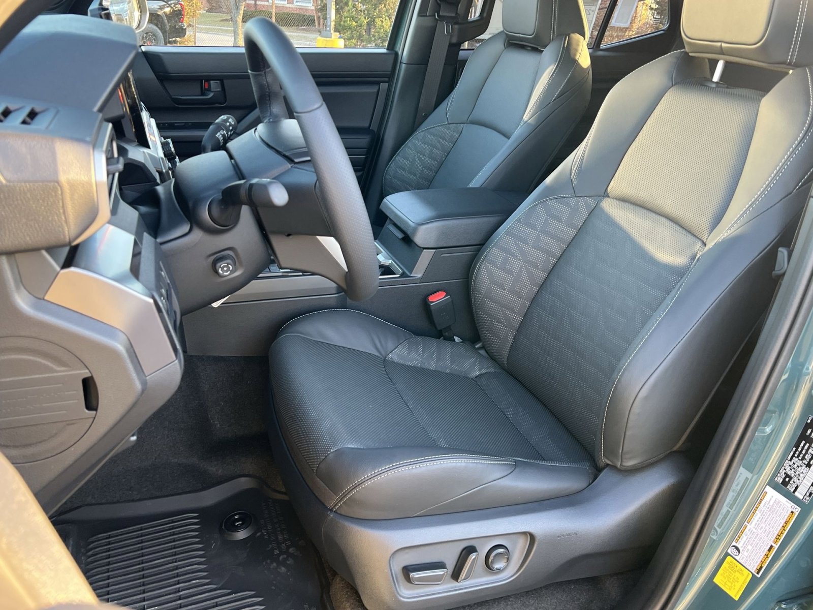 New 2025 Toyota 4Runner TRD Off-Road Premium image 10