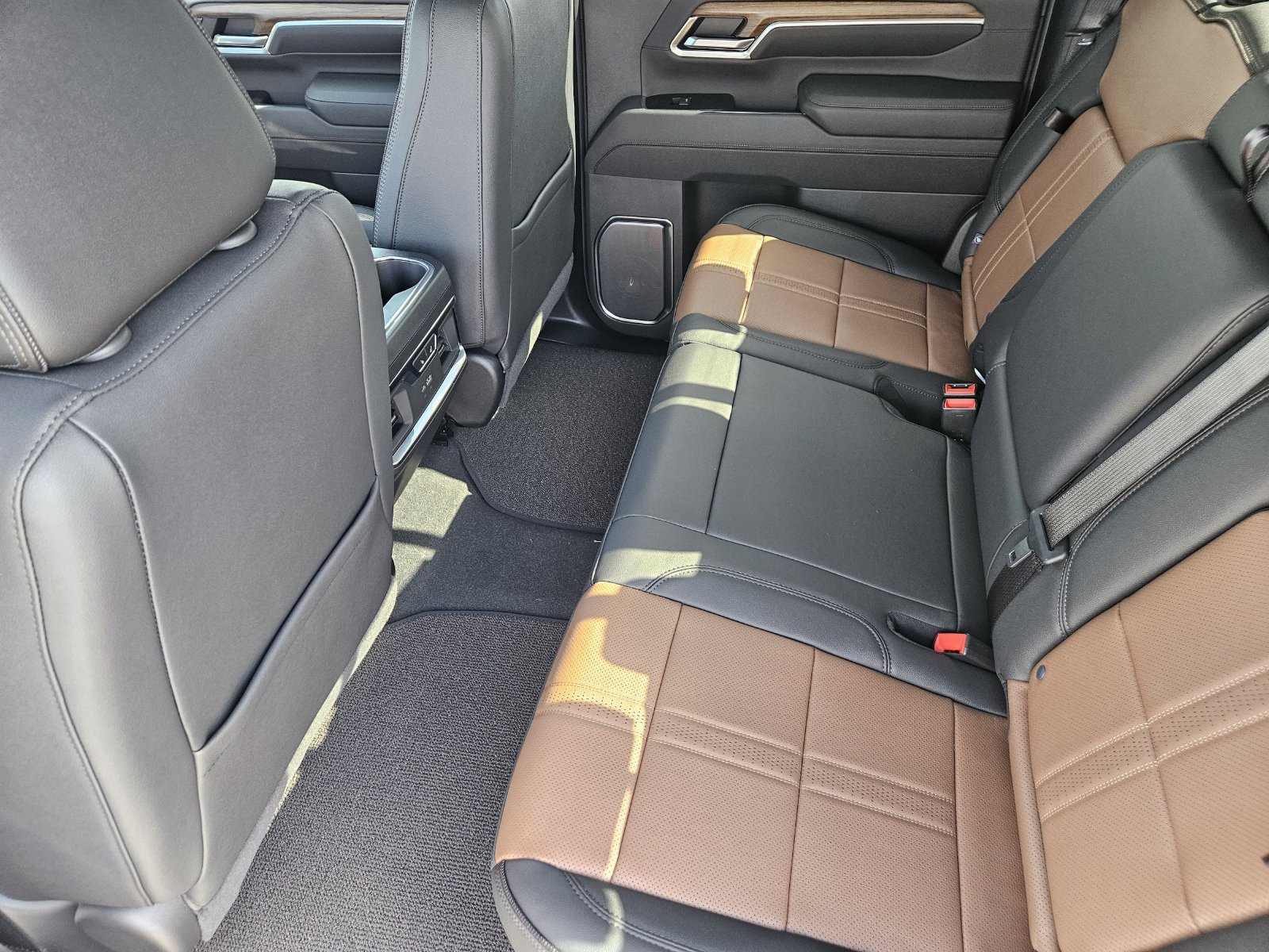 New 2026 Chevrolet Silverado 3500 High Country w/ Technology Package AWD/4WD image 27