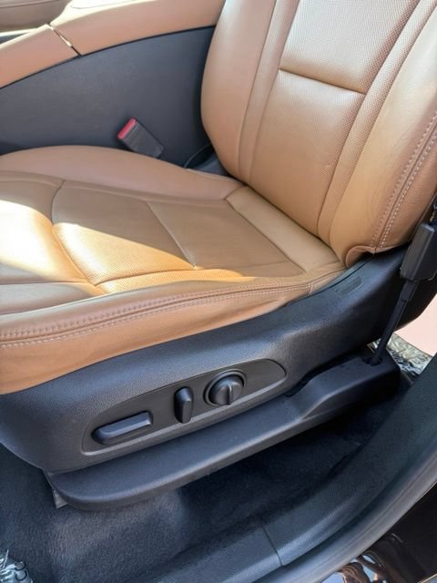 Used 2018 Buick Enclave Premium AWD/4WD image 10