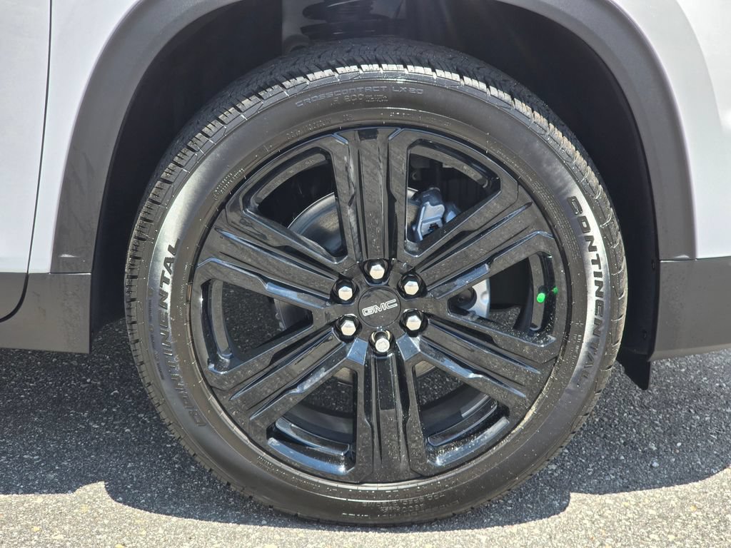 New 2026 GMC Acadia Elevation w/ Black Edition FWD image 15