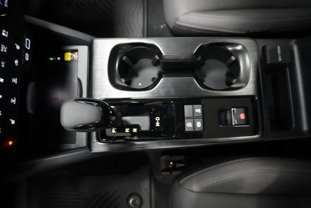 New 2026 Subaru Outback Limited image 19