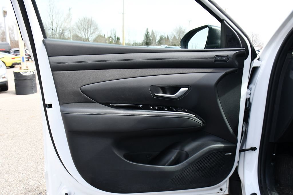 Used 2025 Hyundai Santa Cruz Limited image 22