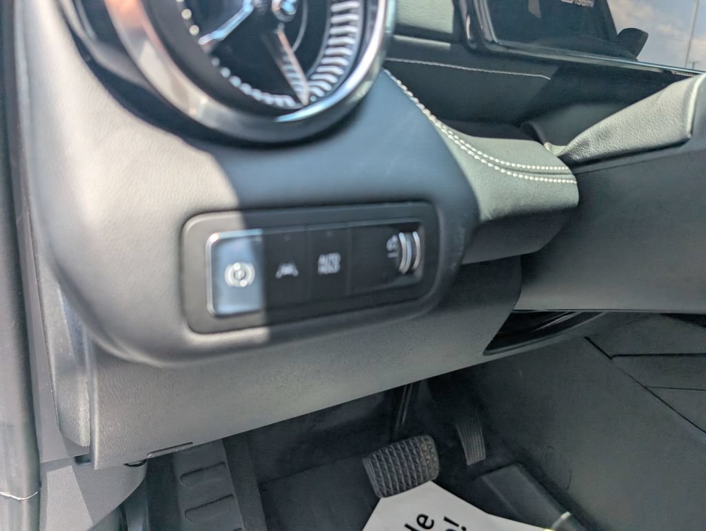 New 2026 Chevrolet Blazer EV LT AWD/4WD image 16