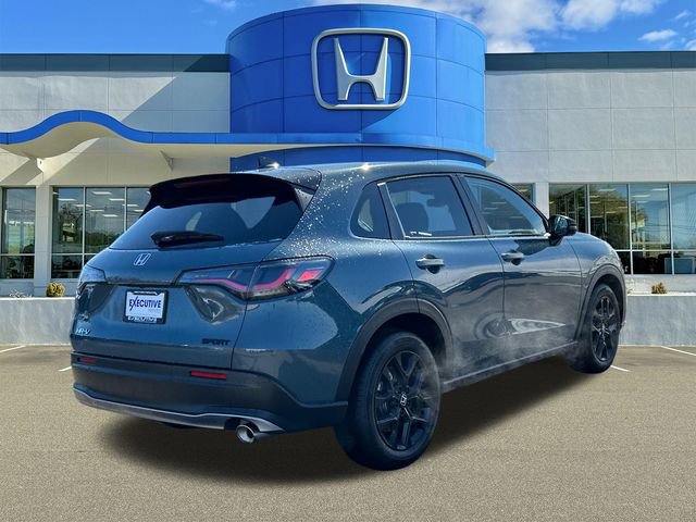 Used 2025 Honda HR-V Sport image 2