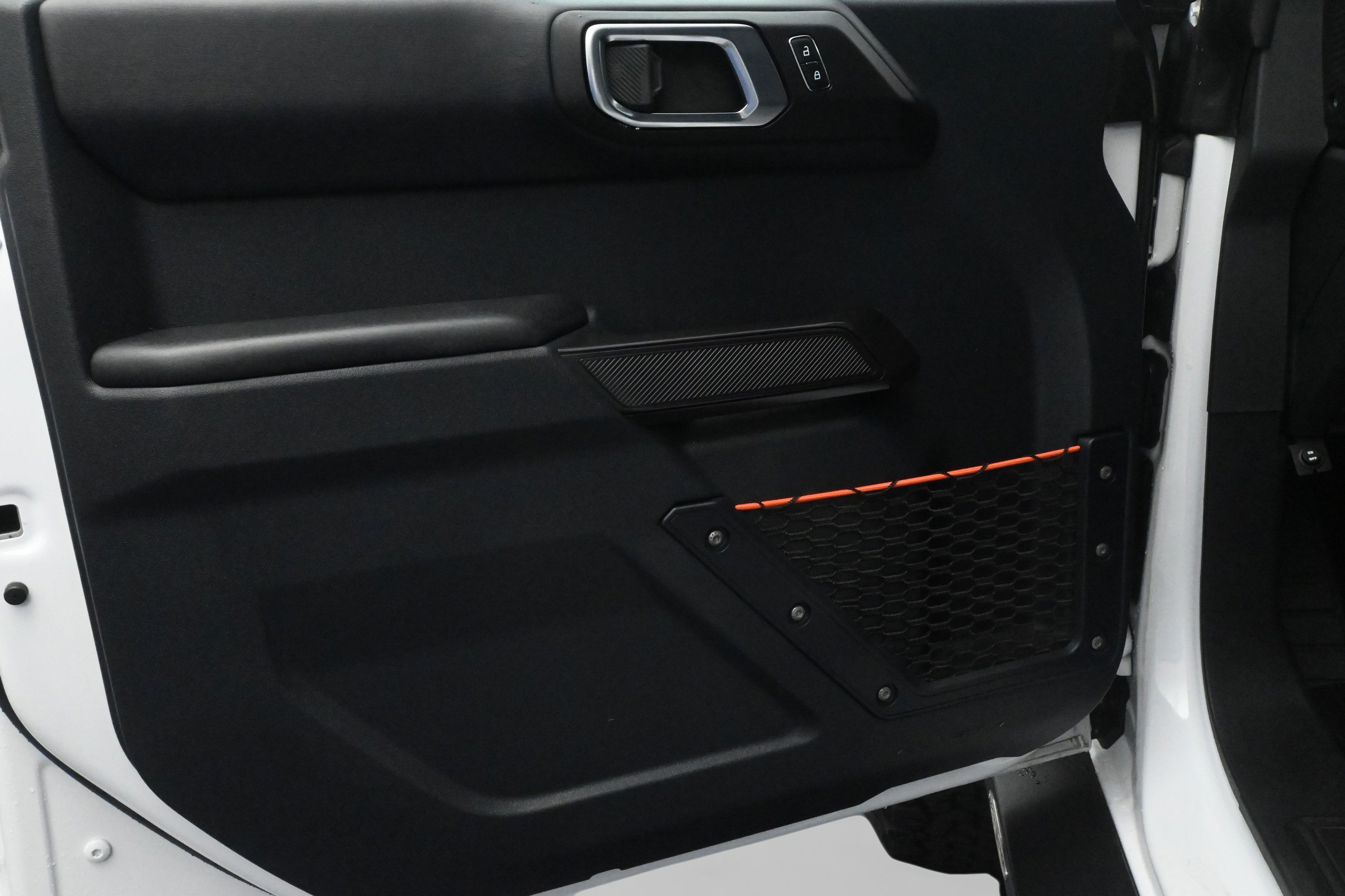 Used 2024 Ford Bronco Raptor w/ Interior Carbon Fiber Pack 6 AWD/4WD image 14