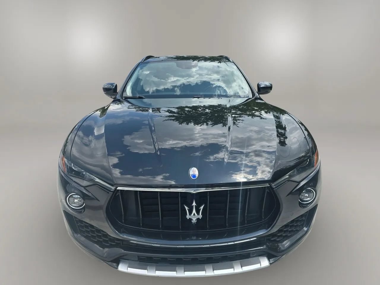 Used 2017 Maserati Levante S AWD/4WD image 12