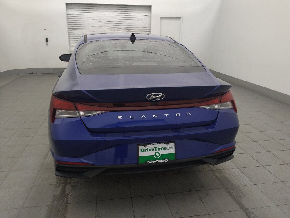 Used 2023 Hyundai Elantra SEL w/ Convenience Package FWD image 6