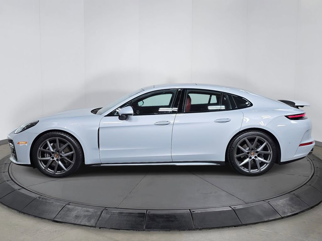 Certified 2024 Porsche Panamera video 2