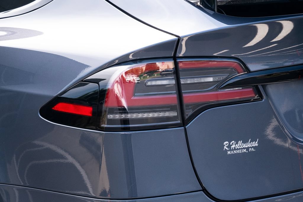 Used 2023 Tesla Model X AWD/4WD image 15