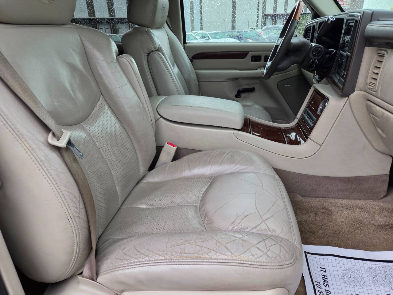 Used 2004 Cadillac Escalade AWD image 38