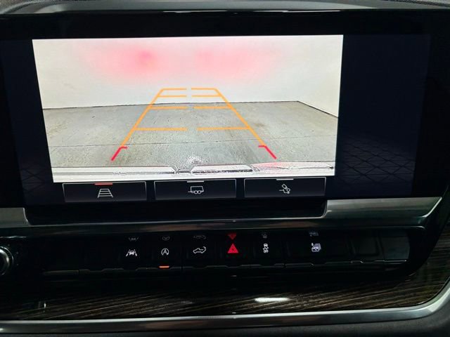 Used 2024 GMC Sierra 1500 SLE image 16