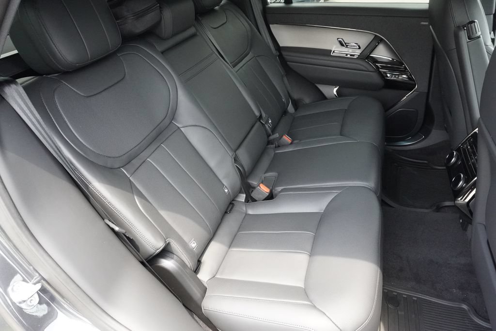New 2026 Land Rover Range Rover Sport Dynamic SE AWD/4WD image 27