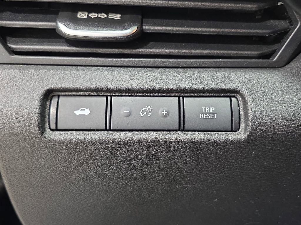 Used 2024 Nissan Altima 2.5 SR image 25