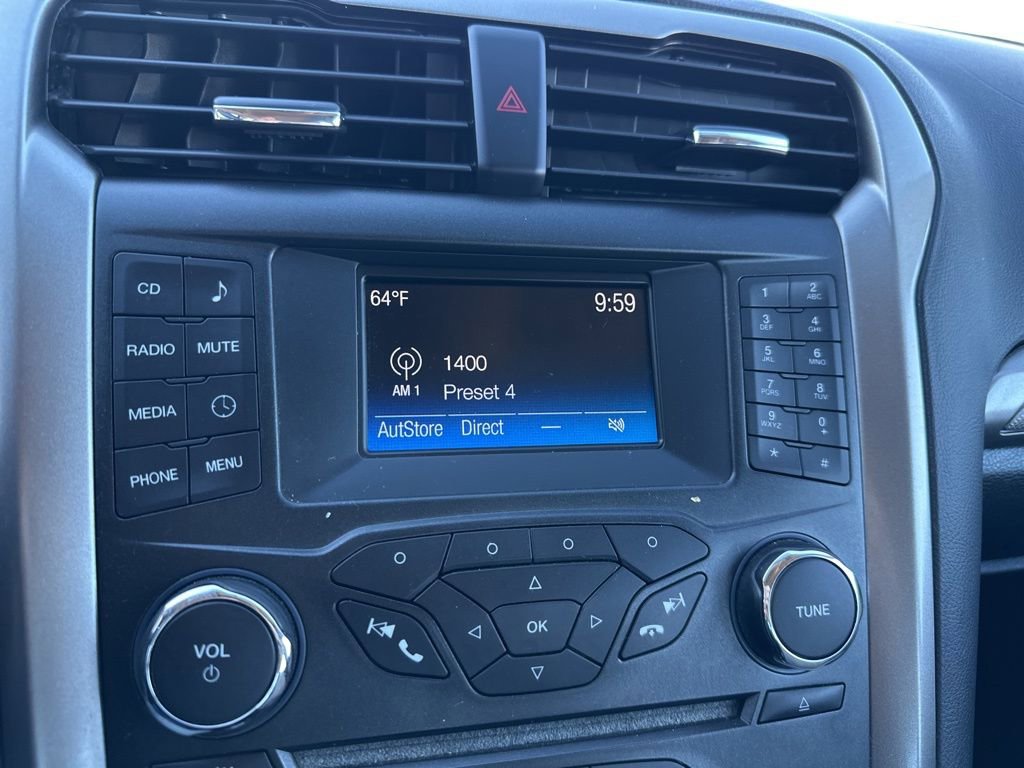 Used 2018 Ford Fusion S image 13