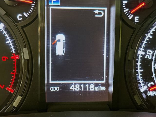 Used 2022 Toyota 4Runner SR5 Premium image 13