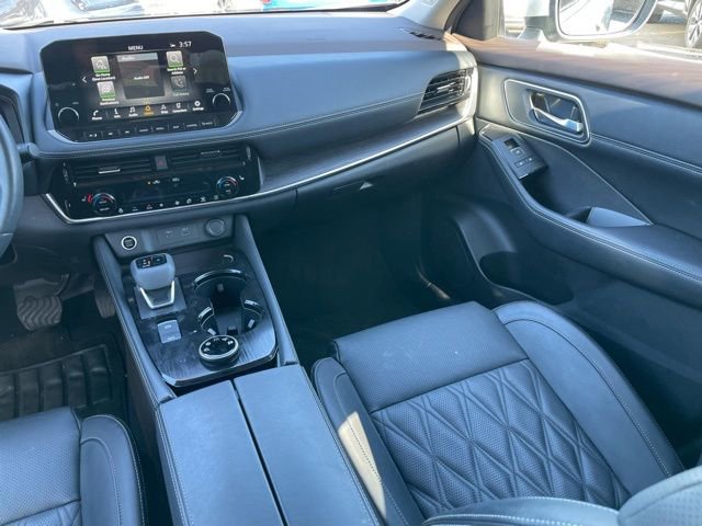 Certified 2021 Nissan Rogue Platinum AWD/4WD image 10