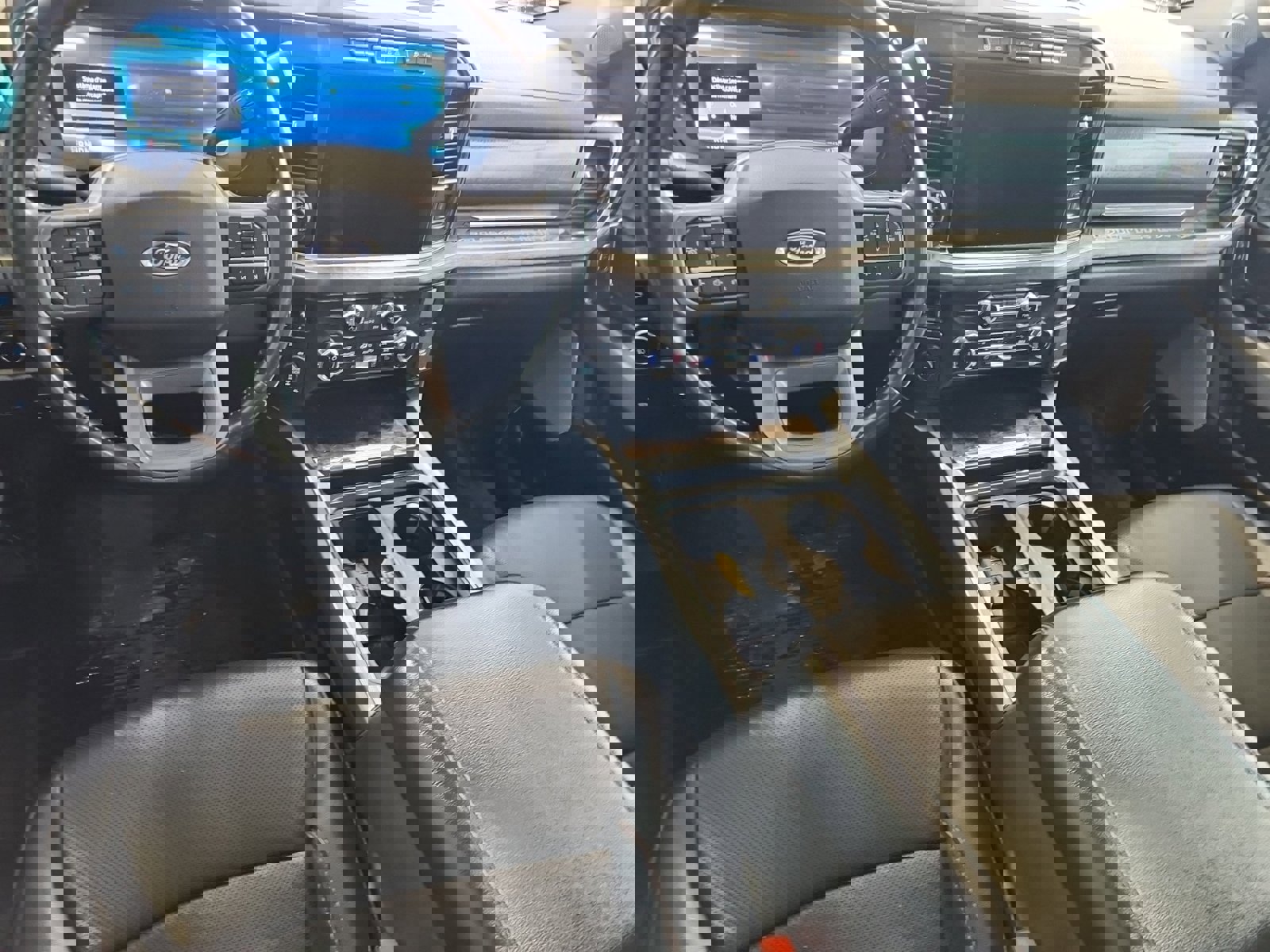 Used 2023 Ford F250 Lariat w/ Lariat Ultimate Package image 11