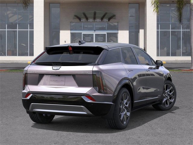 New 2026 Cadillac Optiq Luxury 2 image 4